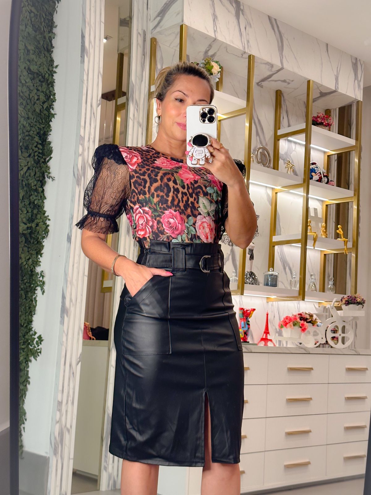 Saia clochard em couro eco