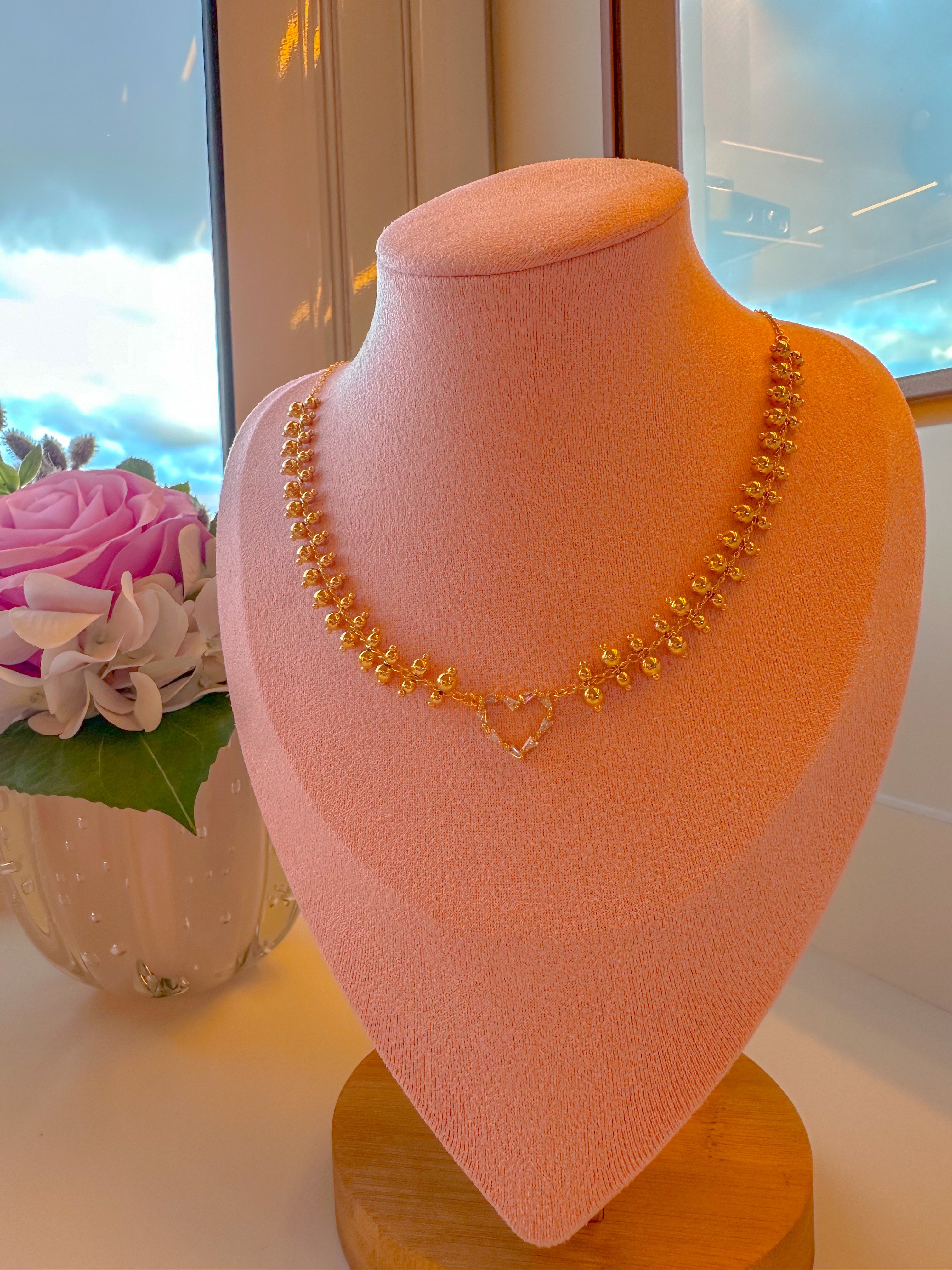 Colar de princesa com coração