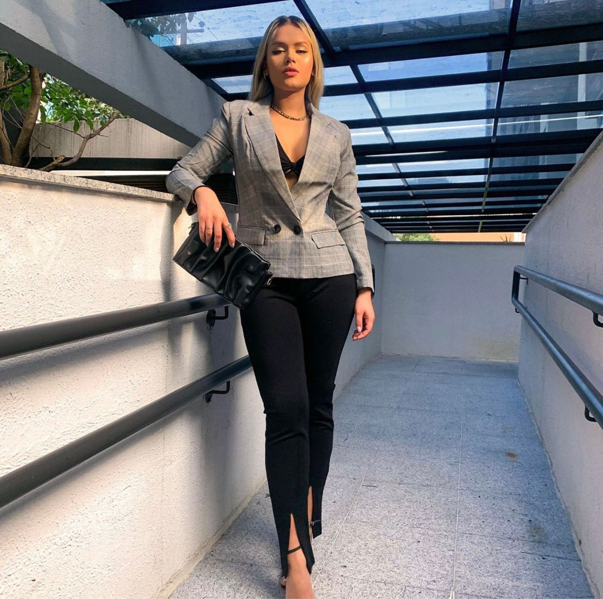 Calça Fenda Ponto Roma Groovy