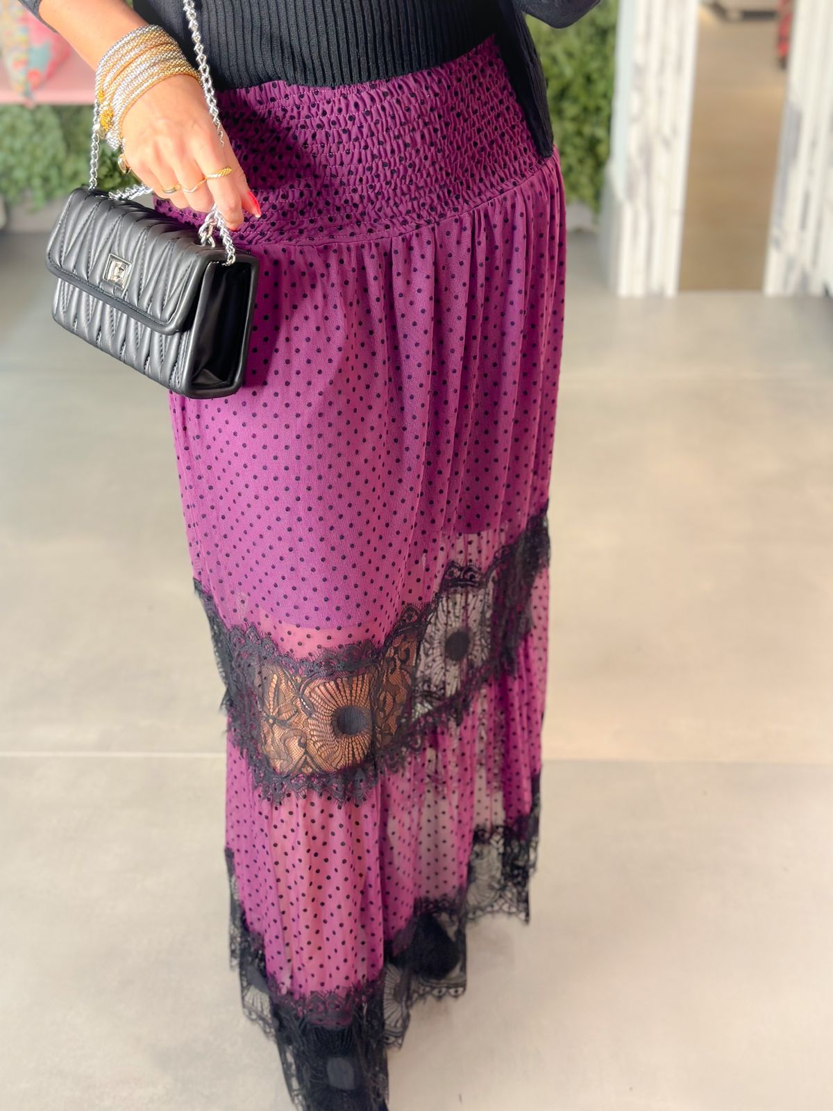 Saia Toda em Tule com renda francesa