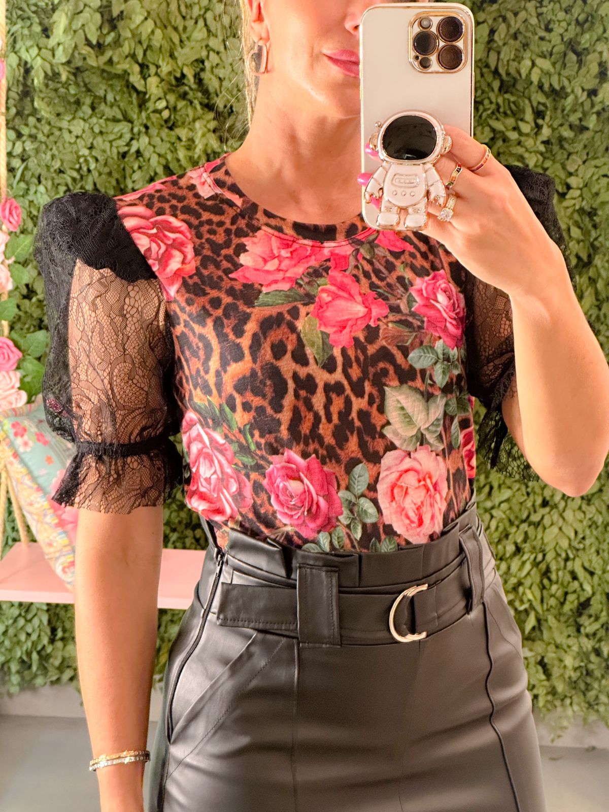 Blusa Manga Rendada D&G Tons Rosa