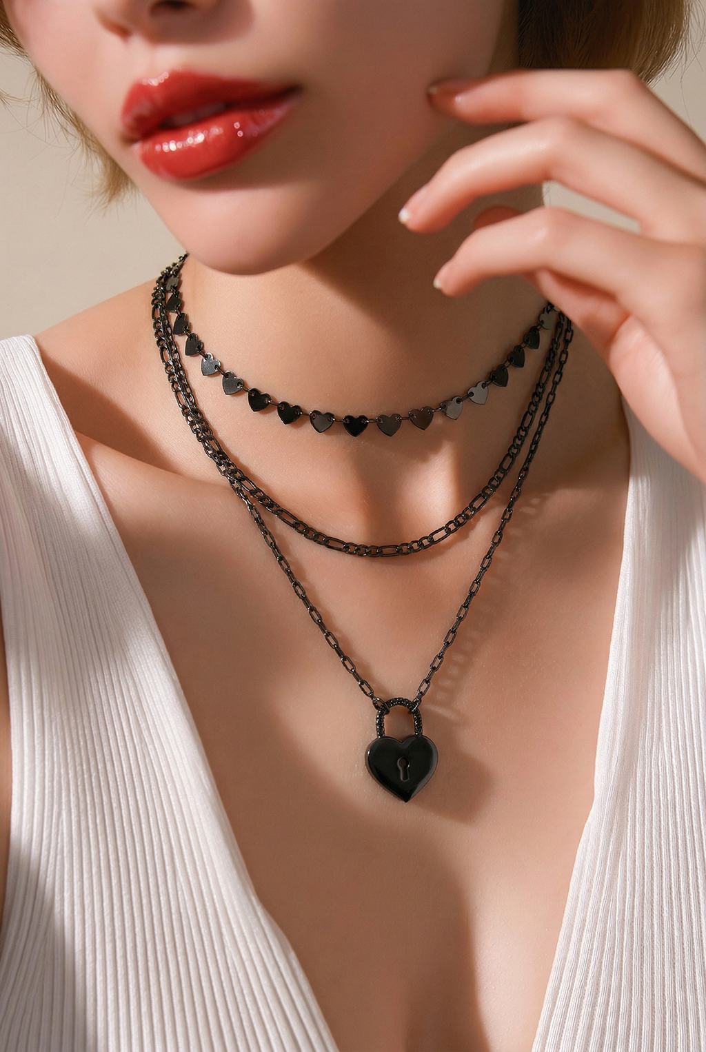 Colar Coração Negro SemiJoia