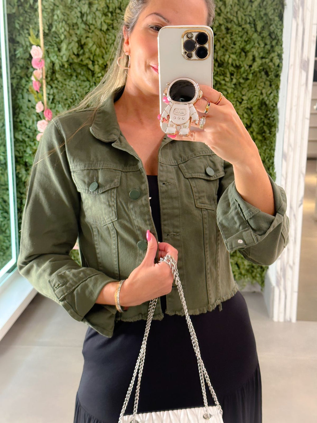 Jaqueta Feminina Sarja Jeans Cropped Verde Militar