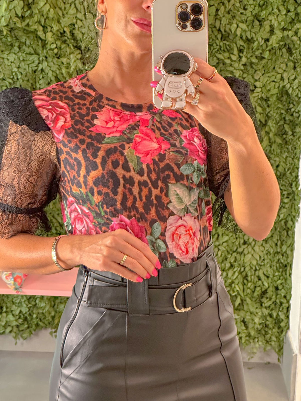 Blusa Manga Rendada D&G Tons Rosa