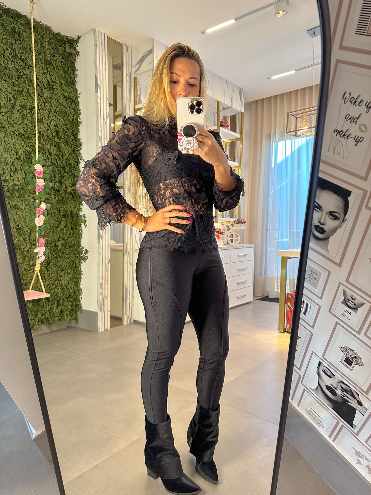 Calça Fashionable Com Zíper Preta