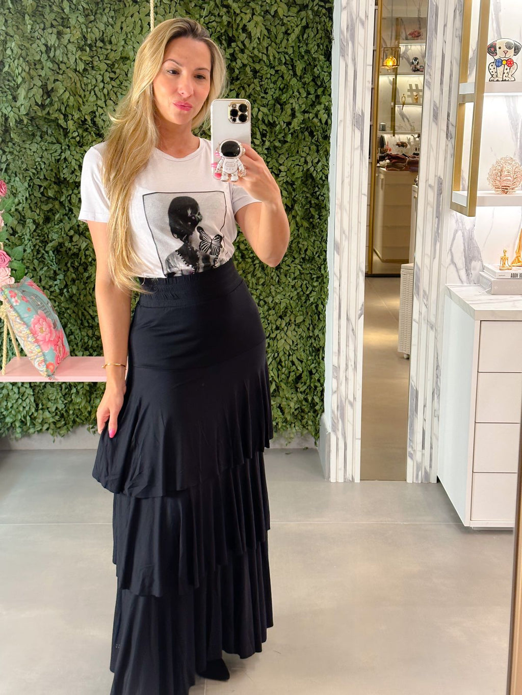 Conjunto de Saia e Tshirt Mulher com Borboleta