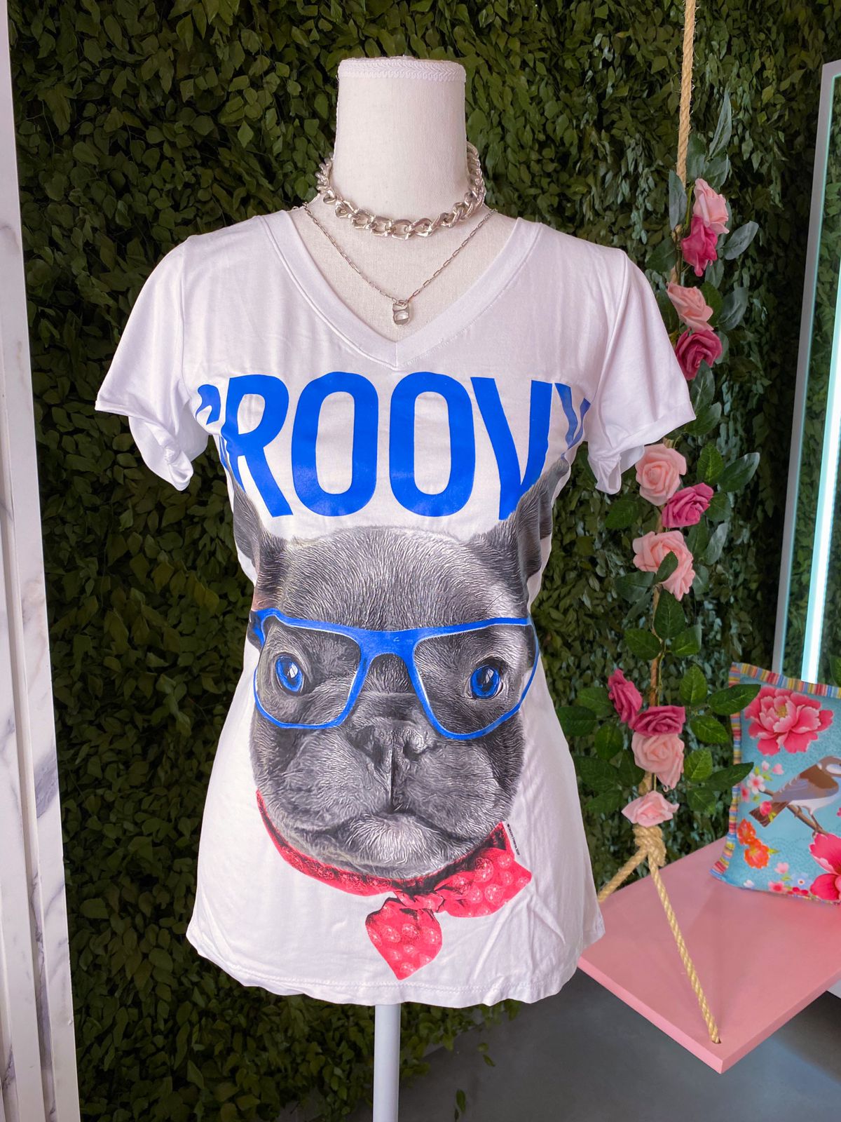 T-Shirt dog com oculos branca