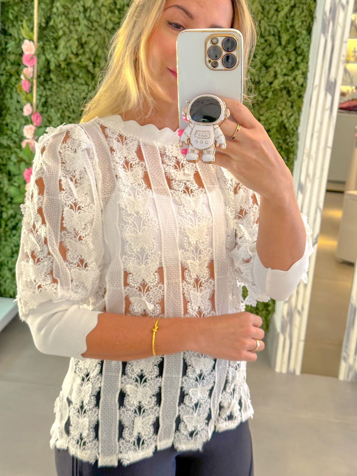 Blusa com borboletas