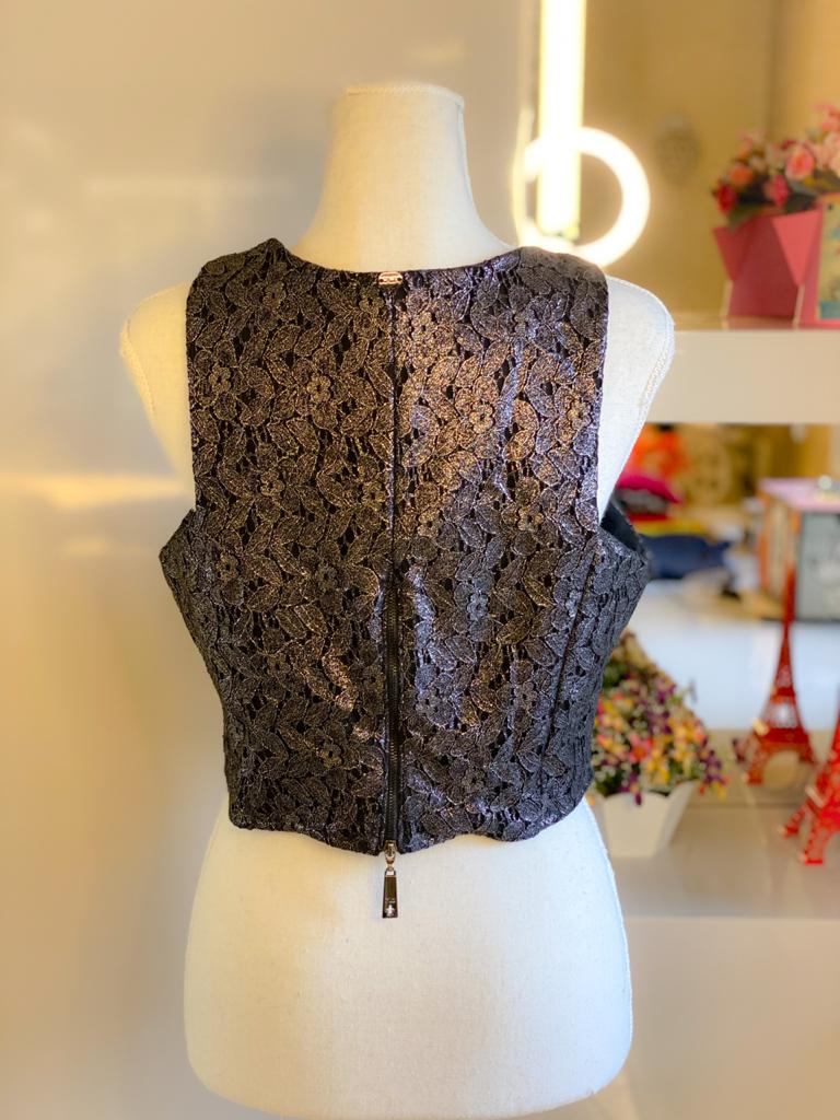 Cropped metalizado com ziper