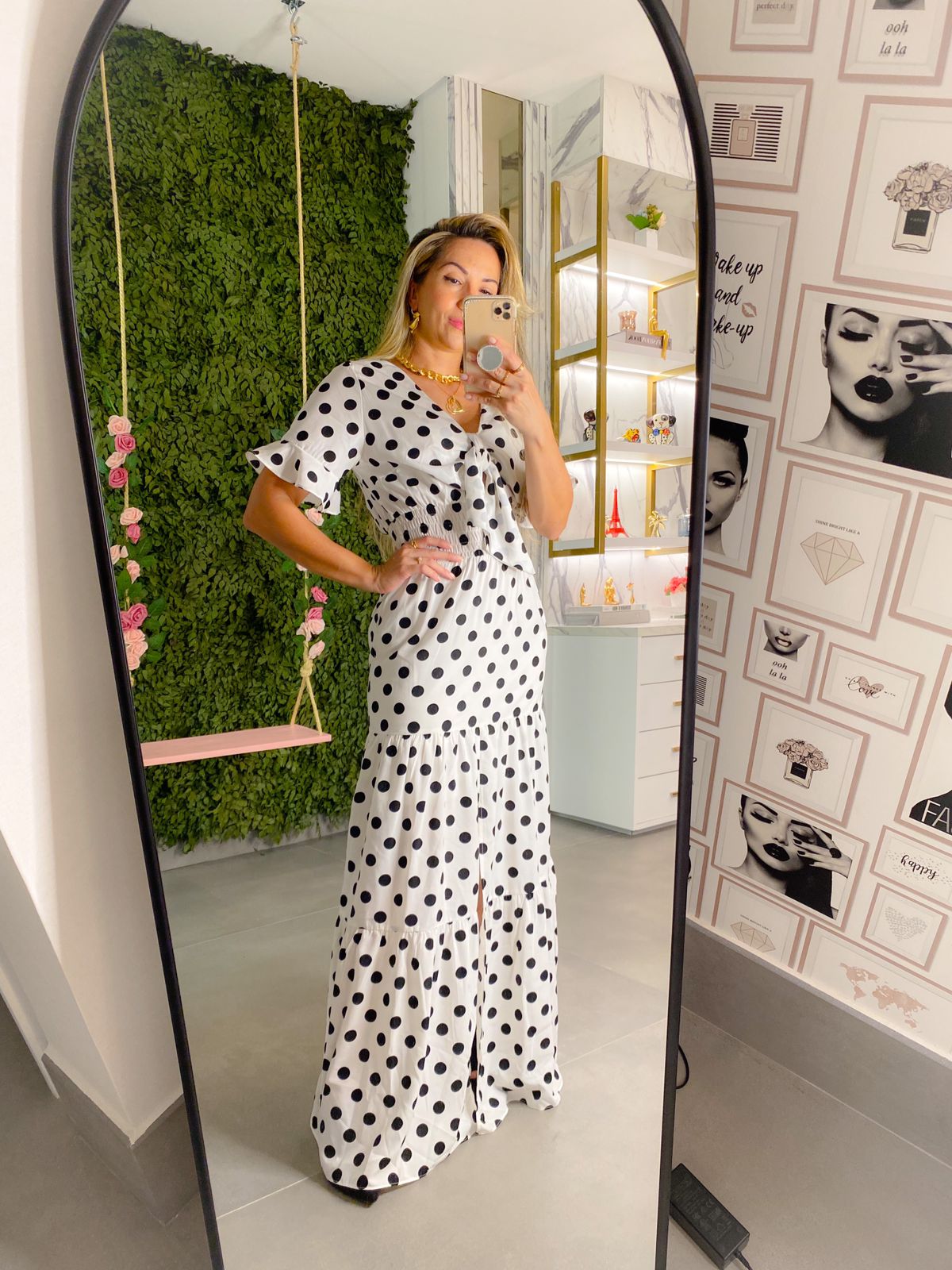 Vestido em Poa com Lastex