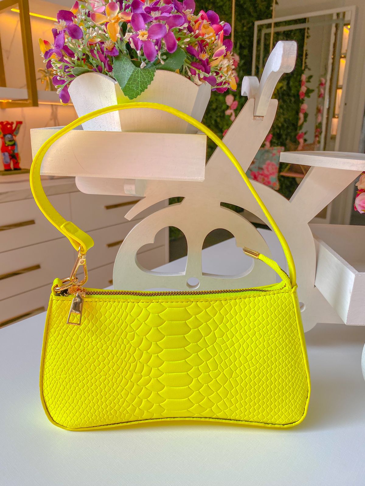 Bolsa Amarela Neon Cobra