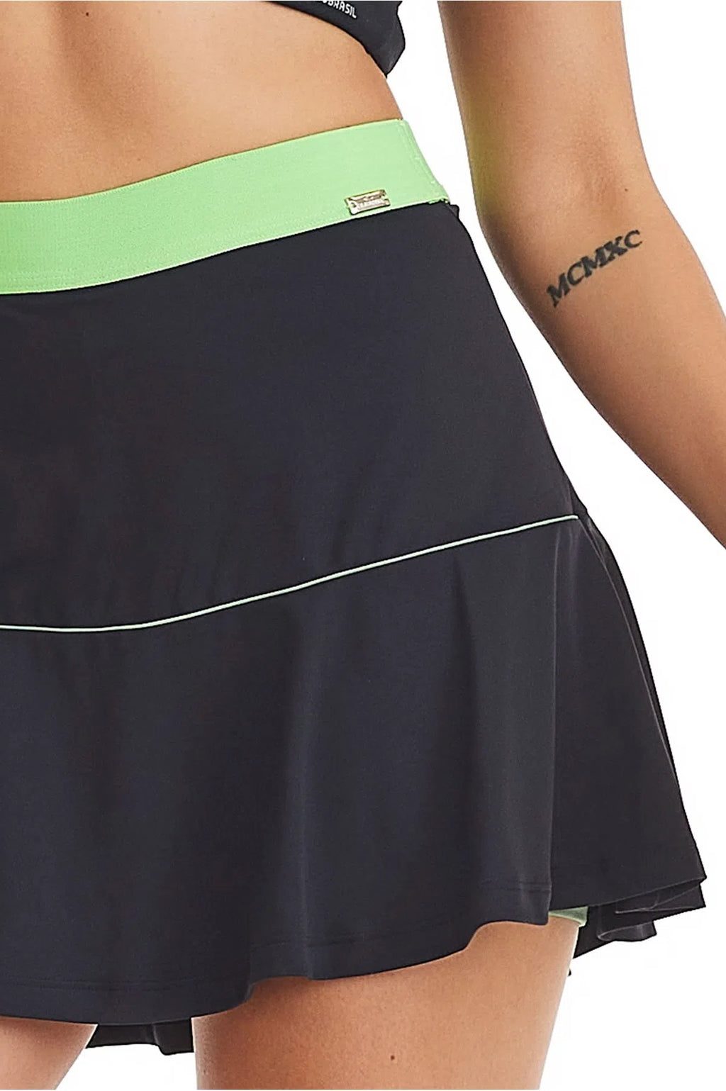 Short Saia Fitness Utility Preto