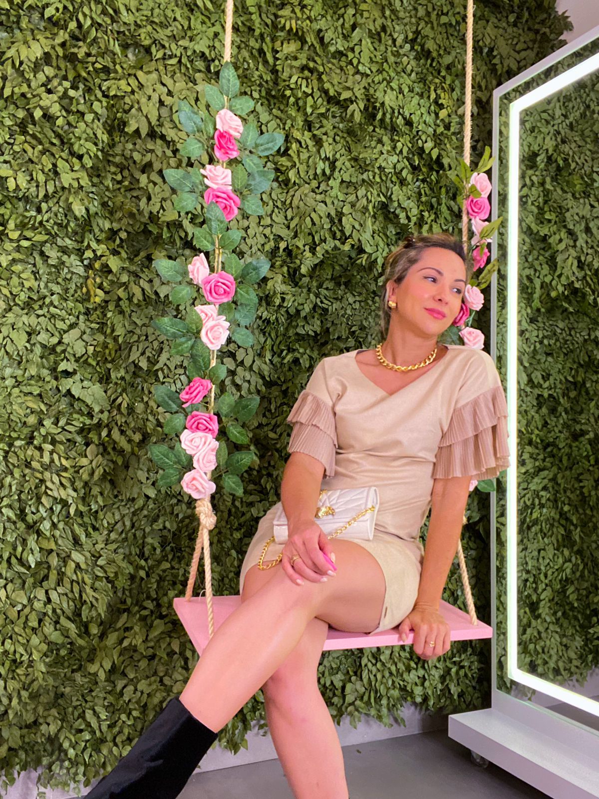 Vestido em Suede e Tule Banabana