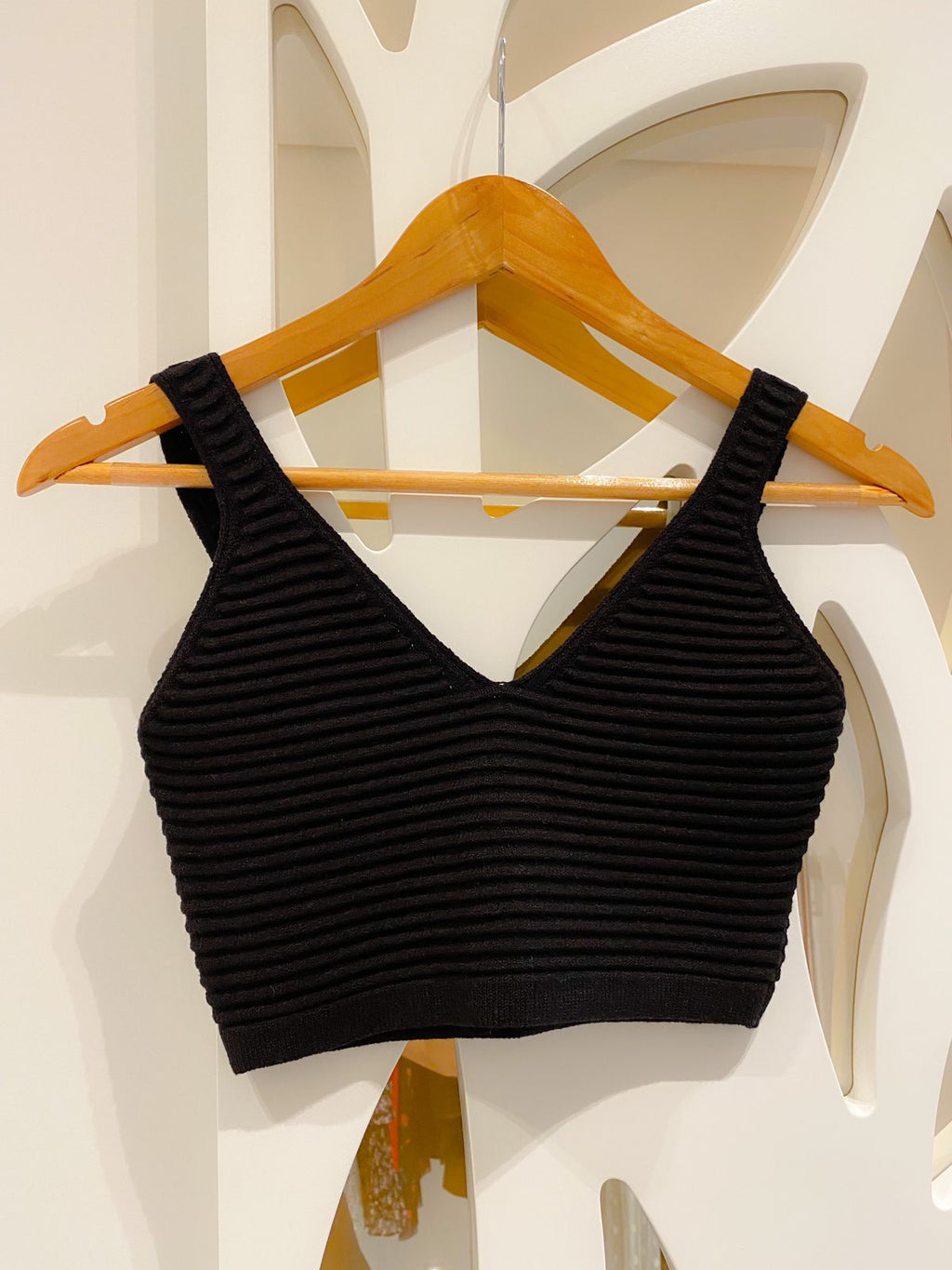Cropped em tricot modal Preto