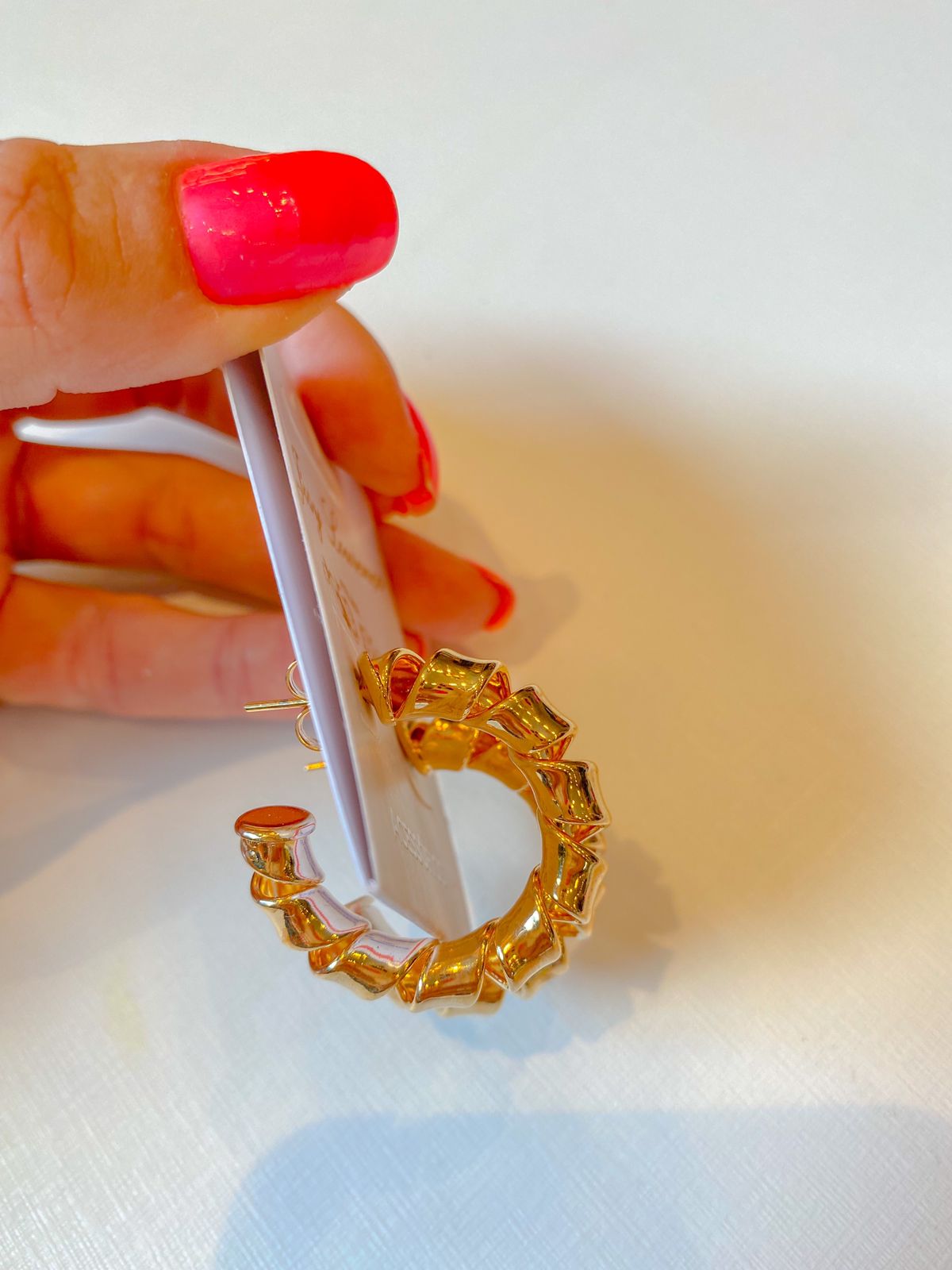 Brinco semi joia argola design fashion