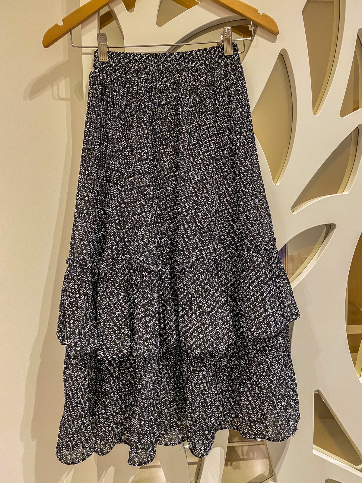 Saia em Crepe Plissada Luana