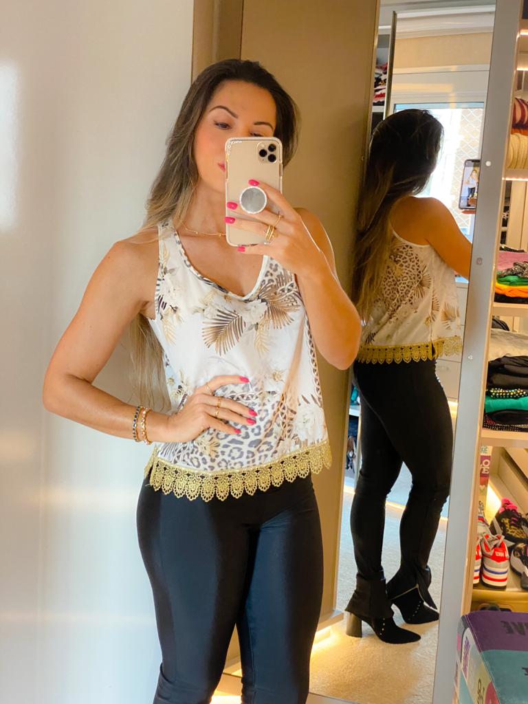 BLUSA ANIMAL PRINT COM GUIPIR