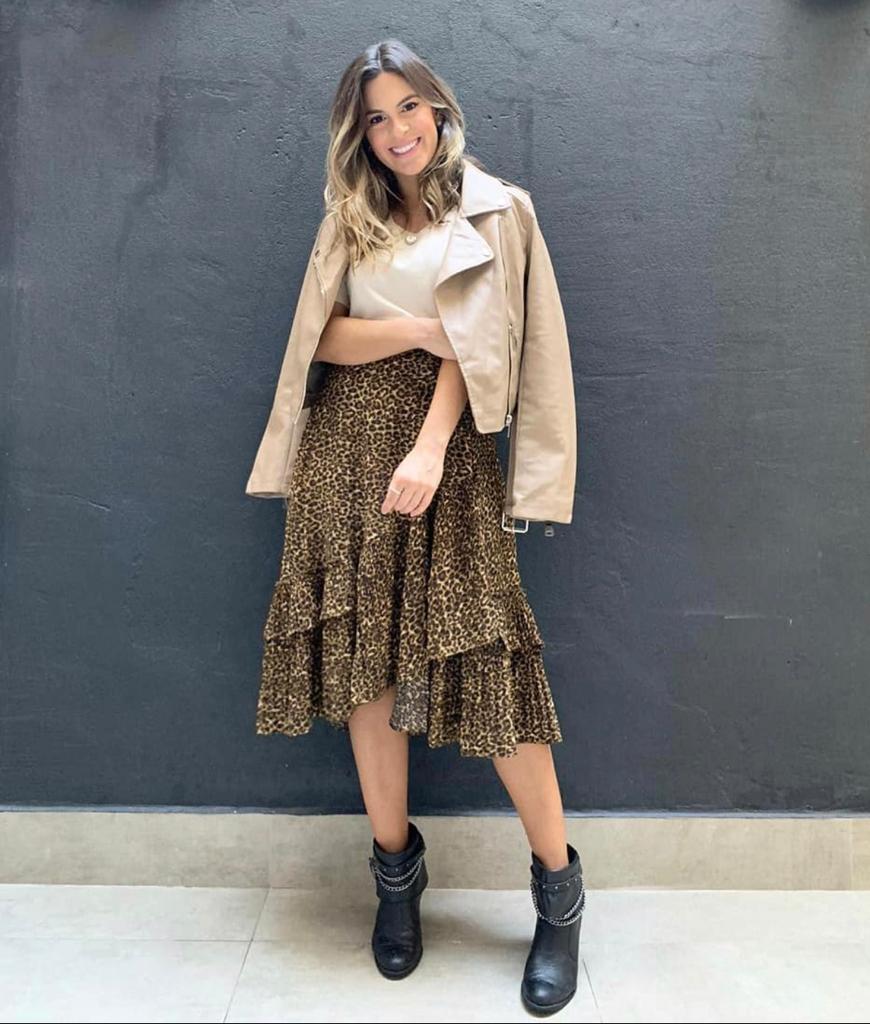 Saia em Crepe Plissada Faby